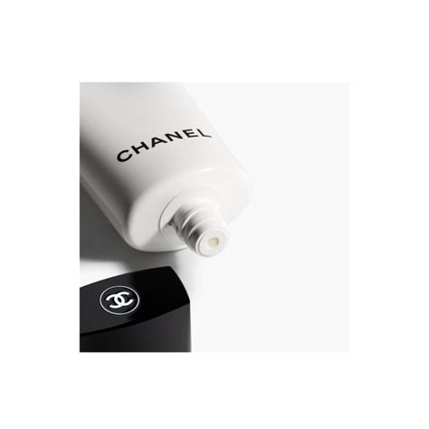 chanel brownjohn-moss|la mousse chanel 141450.